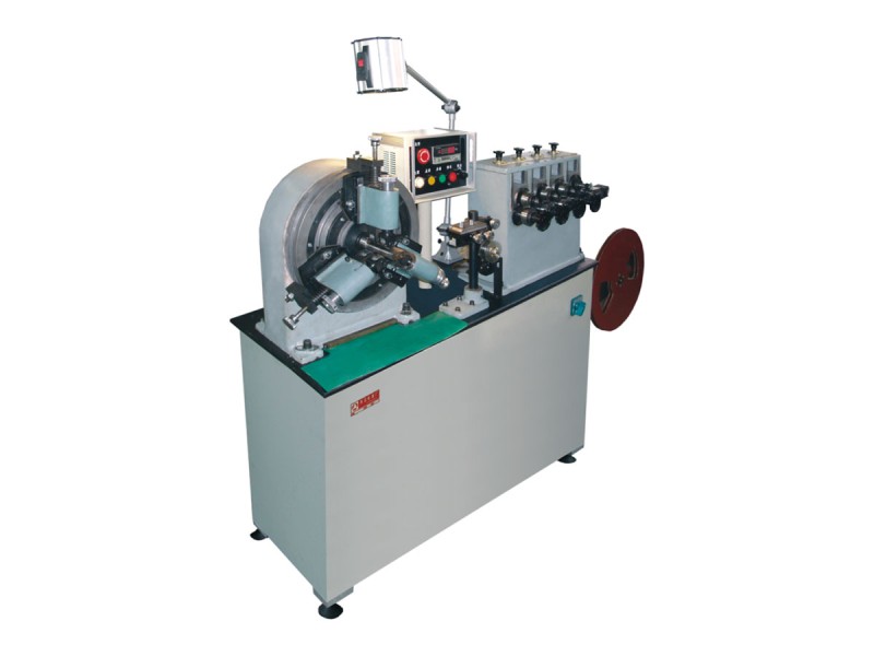 Interlocking type soft wave guide winding machine