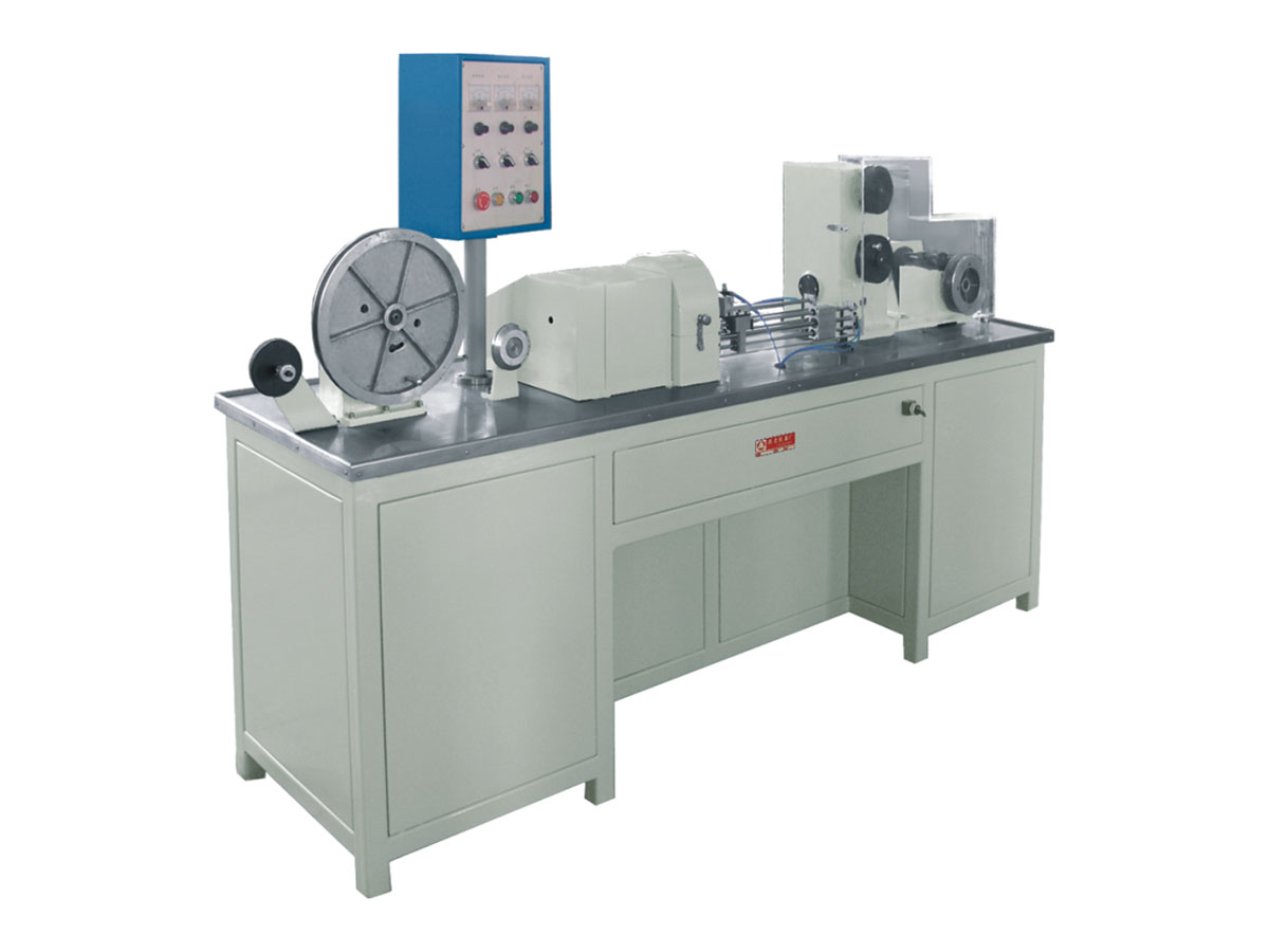 Spiral winding machine